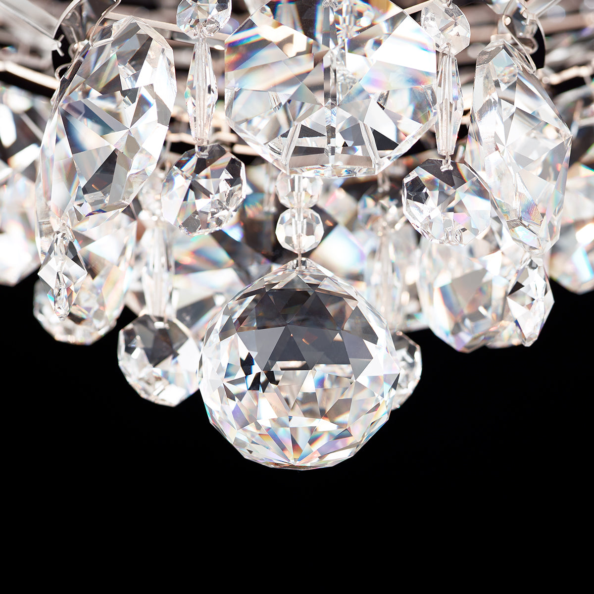 Clustered Crystal Pendant Light / Clear Radiance