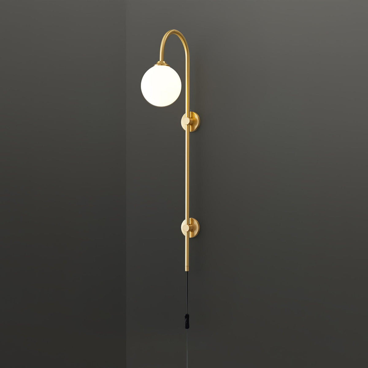 Long Brass Globe Plug-In Wall Light / ∅ 5.9″ x H 63.9″ / Dia 15cm x H 160cm / Gold & White / EU Plug