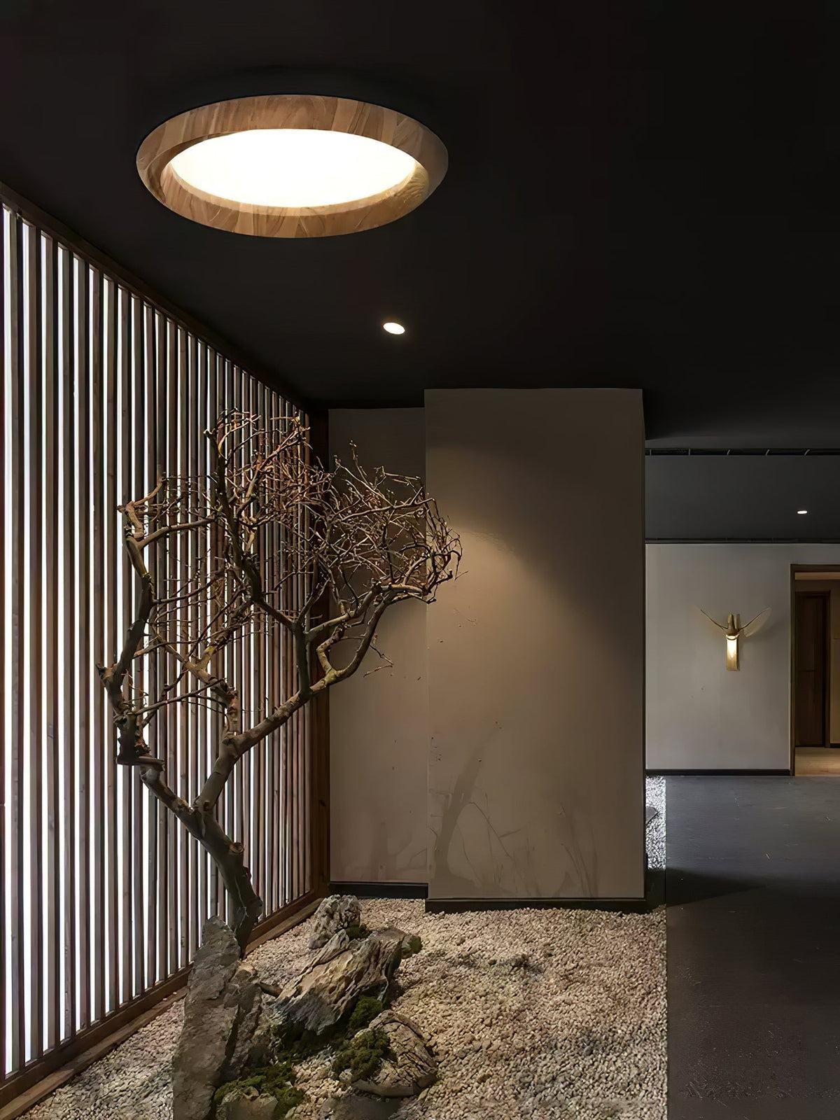 Ripple Wood LED Ceiling Light / ∅ 17.7" x H 5.1" / Black & Walnut Color / Warm Light