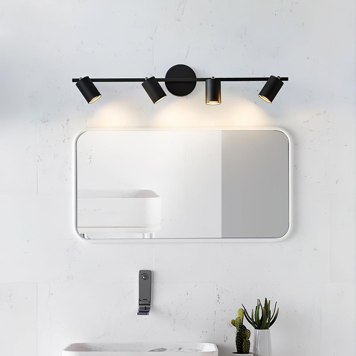 Rotatable 2-4 Light Brass Spotlight Wall Light / 4 lamps L 39.4″ x W 4.7″ x H 6.9″ / L 100 cm x W 12cm  x H 17.5cm / Brass