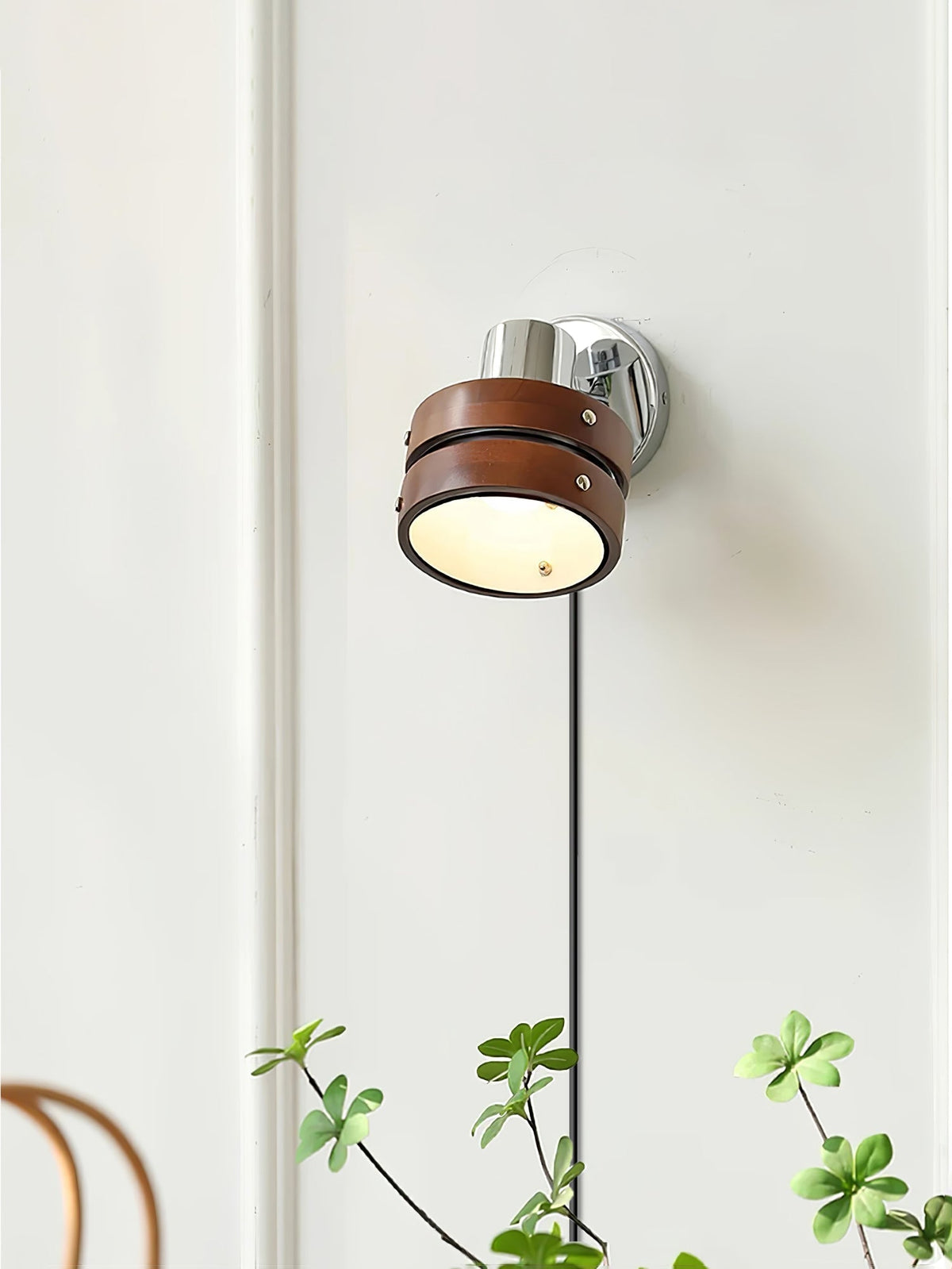 Tiltable Walnut Chrome Plug-In Wall Light / Walnut color & Chrome / 2 pieces / AU Plug